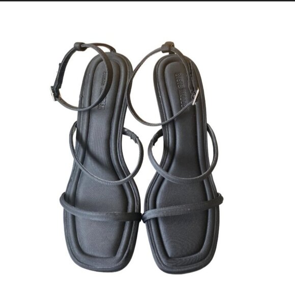 Briella Womens Ankle Strap Square Toe Heels Dress Sandals Black Size 10 Defected - Picture 4 of 7